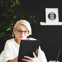 woman-surfing-the-net-on-digital-tablet.jpg